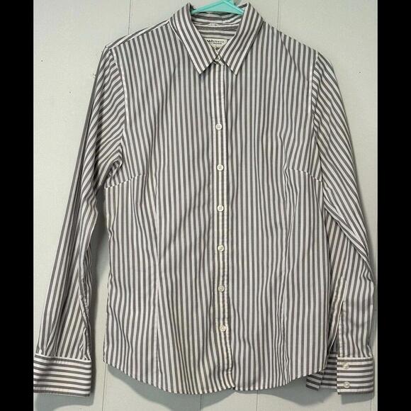 Banana Republic Woman’s Grey‎ And White Striped ￼ - Picture 1 of 5